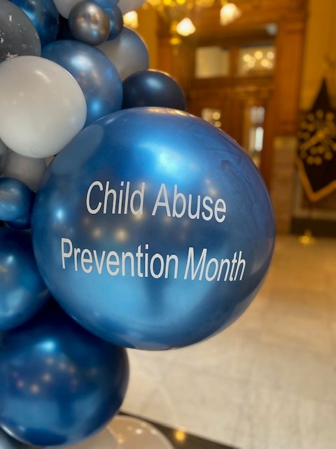 villageskids's tweet photo. The Child Abuse Prevention Month kickoff at the Statehouse is starting in 30 minutes! Be sure to log on virtually and join us! https://t.co/duyS86NRwL
#CAPM #PCAIN #PreventChildAbuse #Indy https://t.co/sQEfxdwaSJ