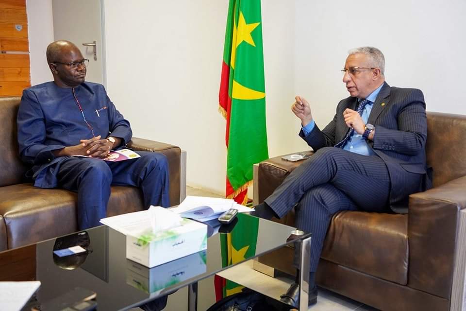 unfpamauritania's tweet photo. Rencontre avec le Ministre de la Santé : Le Représentant de l'@unfpamauritania a renouvelé le plaidoyer pour le renforcement de l'efficience et la qualité dans la mise en œuvre du programme de coopération entre @unfpamauritania et le @MSMauritanie https://t.co/ciczDNCwPD