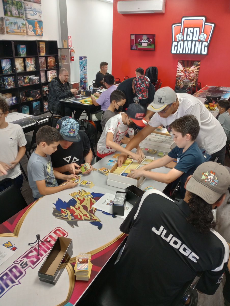 Looking back to our PTCG events in #PuertoRico from a while back... 🧵
