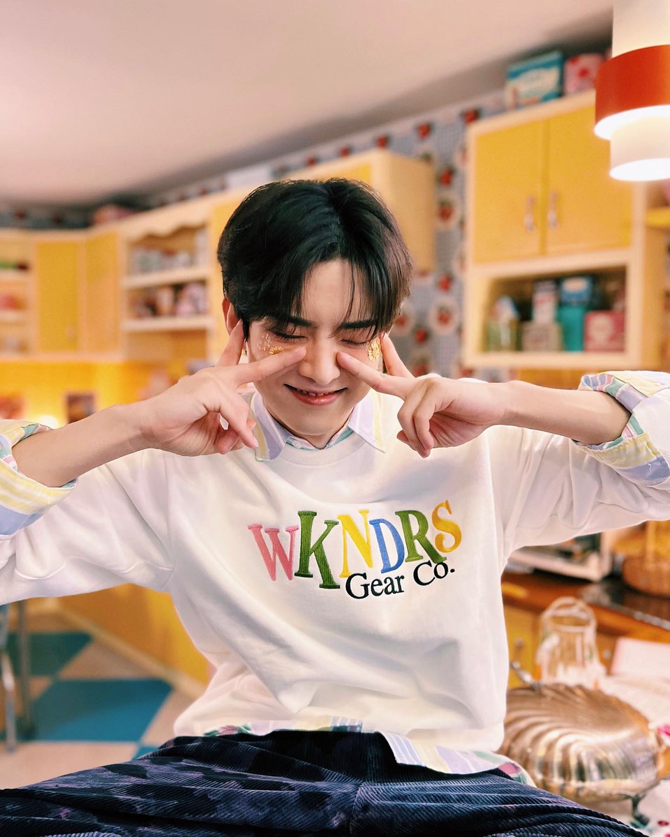VICTON_strm's tweet photo. 따사로운 봄날과 함께 찾아온 수빈이의 생일을 진심으로 축하해🫶

#수빈이와_함께하는_행복한_봄날
#HAPPY_SUBIN_DAY https://t.co/BH5nTPUov8
