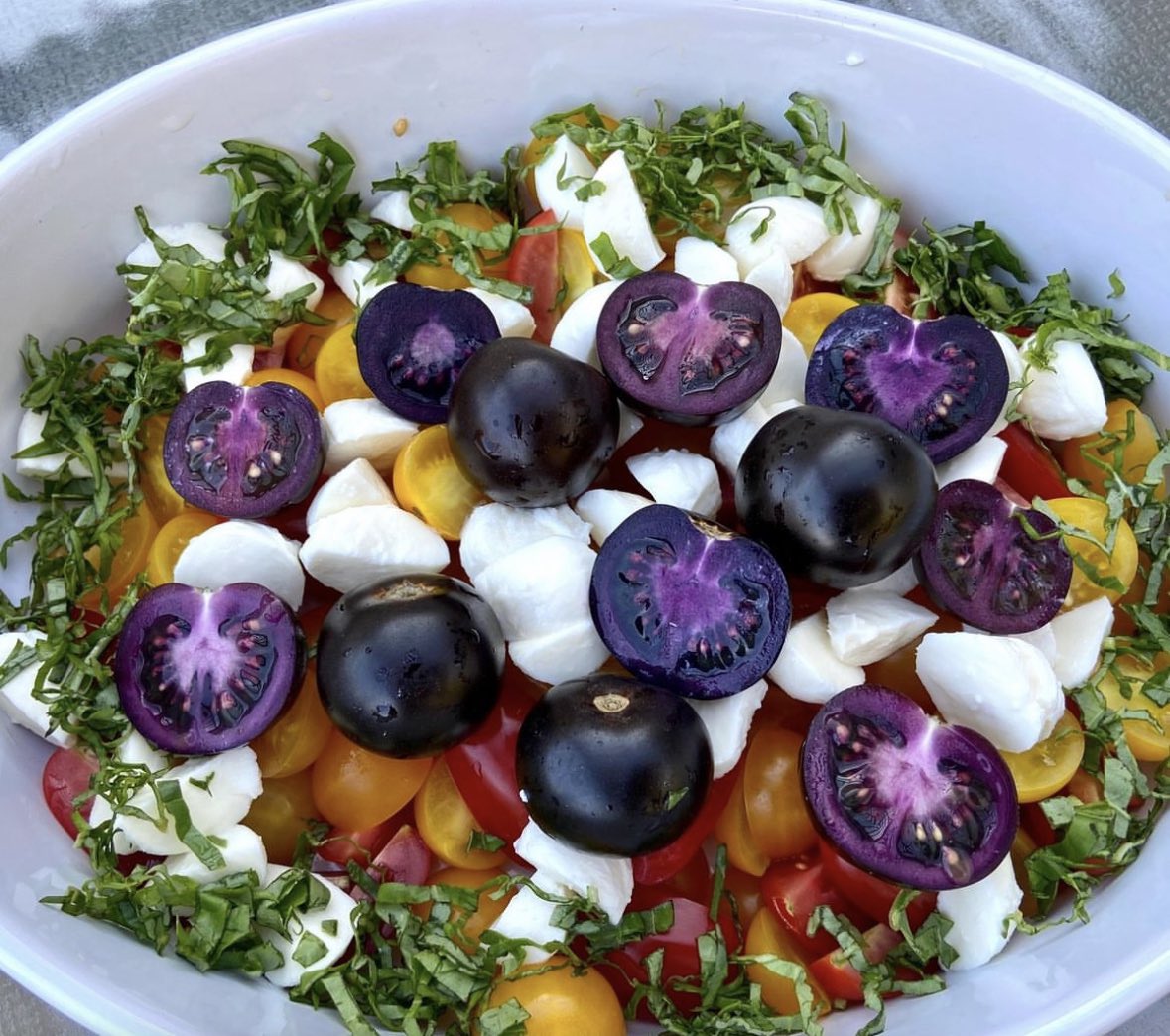 BigPurpleTomato's tweet photo. Imagine these two delicious combo in your dinner plate. 

Left is golden rice enriched with beta carotene 🌾. Right is purple tomato enriched with anthocyanin, all products of agricultural biotechnology. 

We love to see science improve lives!🍛😍 https://t.co/4b4fOG223R