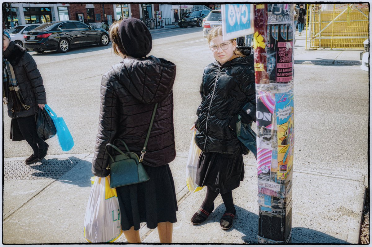 itake5core5's tweet photo. gm #photography lovers & #lightchasers
#streetphotography "Fairmont" series - WIP
@obscuratwt @fellowshiptrust @streetphotofdn @QuantumNFT https://t.co/qPdwkf6EWb