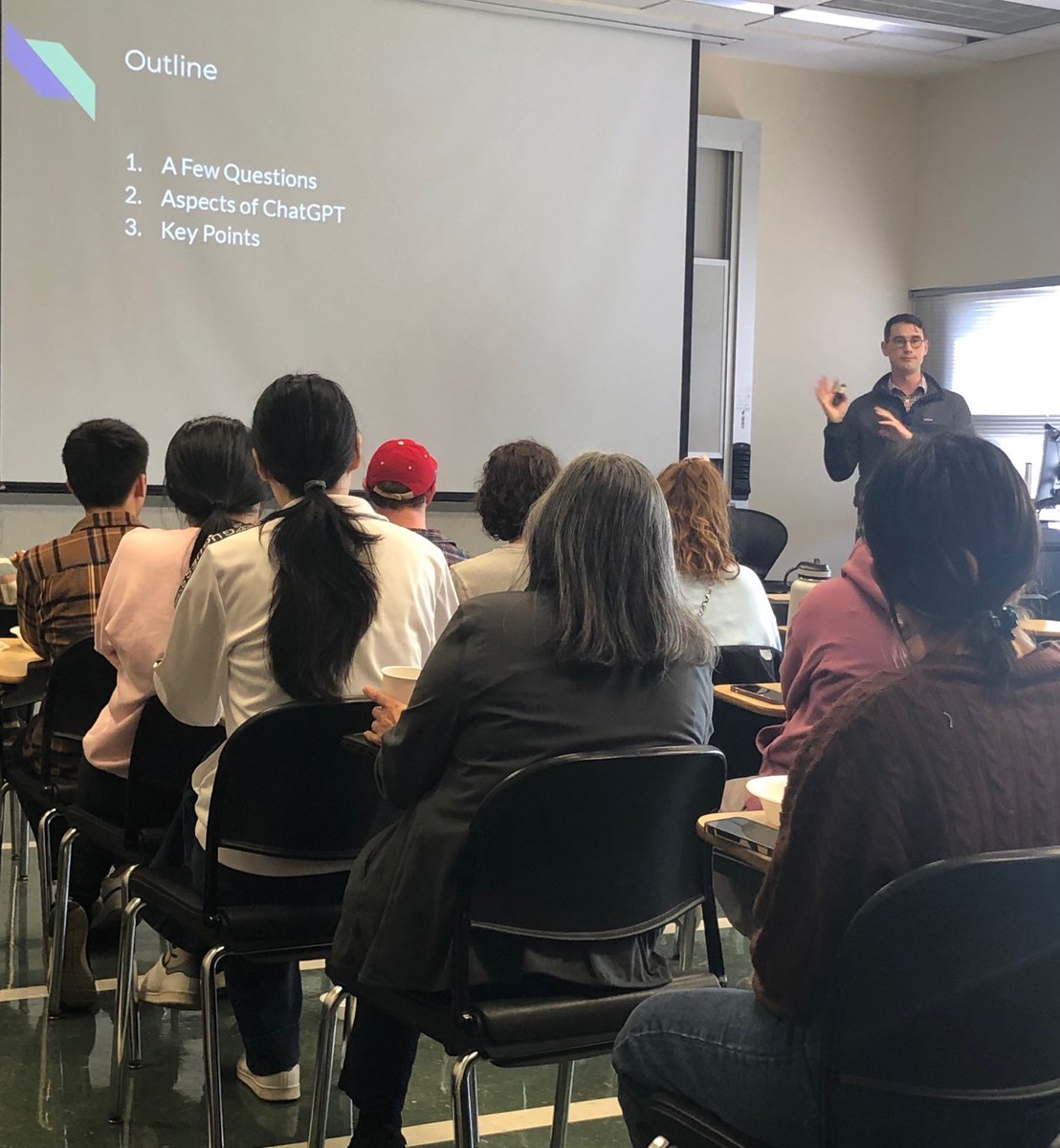 Great turnout and engaging conversation with <a href="/michael_flierl/">Michael Flierl</a> about #ChatGPT #CFAES <a href="/OSUFoodScience/">Ohio State Food Science</a>