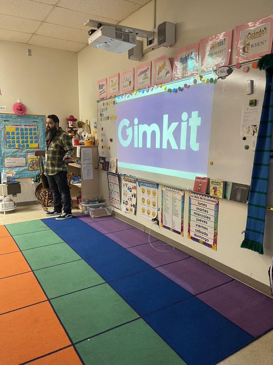 Sra. M Lynch tweet media