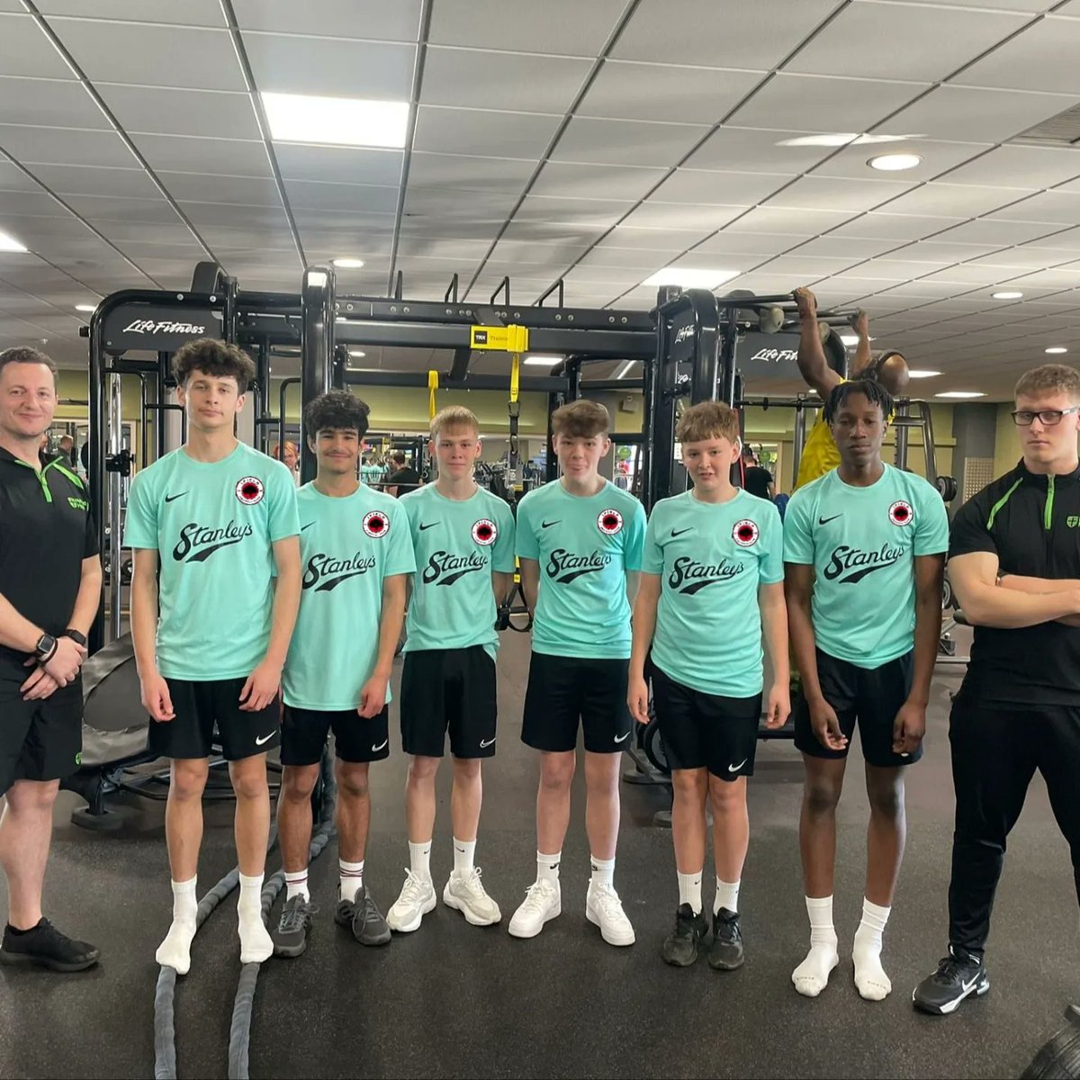 Ifield_fc's tweet photo. 💥 BIG NEWS 💥
Ifield Football Club are super excited to announce our new partnership with Nuffield Health Crawley central. This is an amazing opportunity for the club and every single person involved in the club. Thank you Nuffield Health Crawley Central for this amazing offer https://t.co/2nSA78tTG2