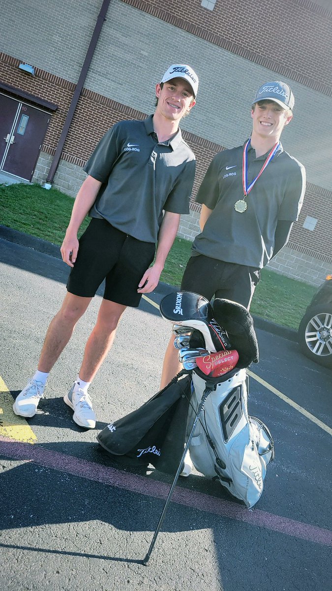 logroggolf's tweet photo. Clever Invitational at Rivercut yesterday. 100+ golfers in competition. Bryce Marshall tied for 1st with a 79! Brady Goodson took 13th with an 88! https://t.co/jTa7UoBCVv