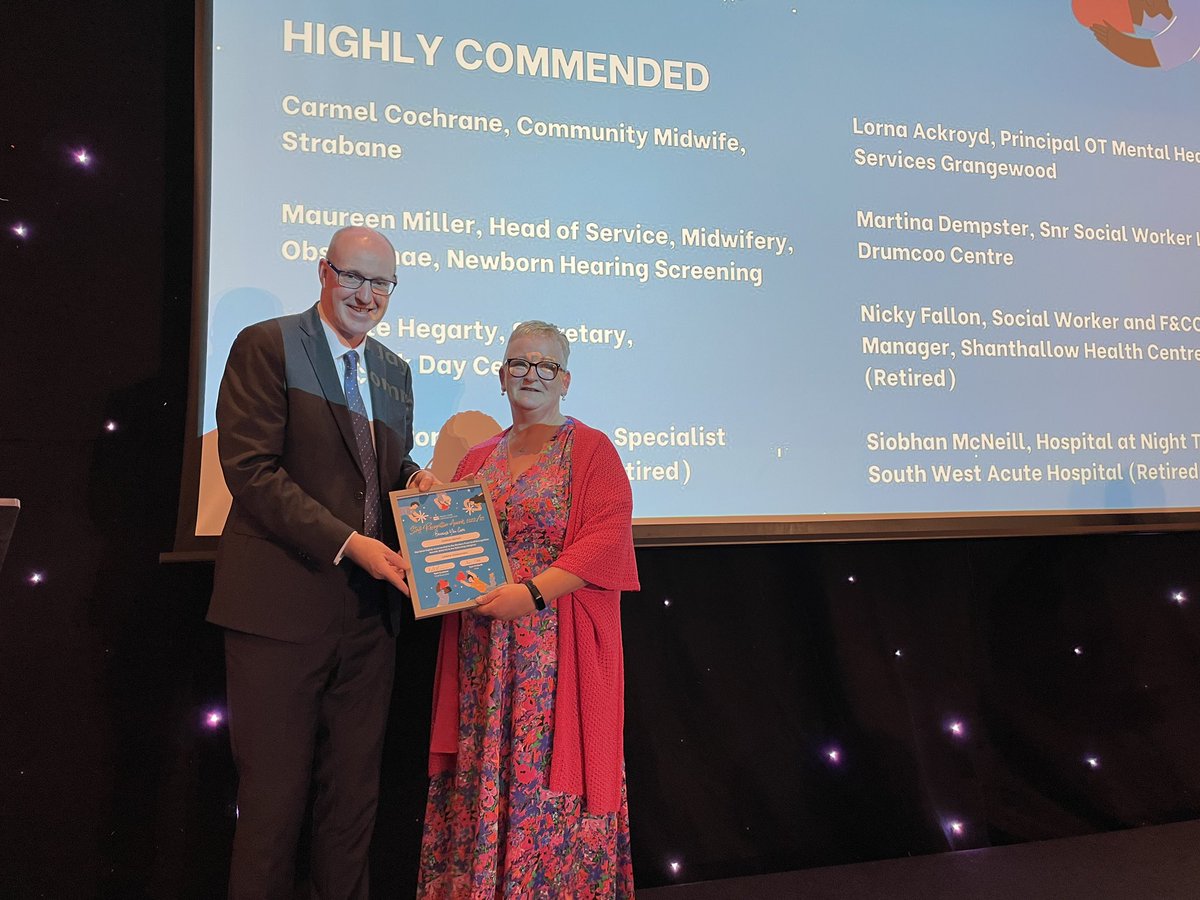 Lorna Ackroyd Principal OT Mental Health Grangewood; Martina Dempster Snr Social Worker Drumcoo(ret); Nicky Fallon Social Worker &amp; F&amp;CC Manager ShanthallowHC(ret) &amp; Siobhan McNeill Hospital at Night SWAH receive Highly Commended in the Life Time Achievement Award #WTStaffAwards23