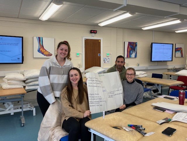 KeeleAHPP's tweet photo. What a fantastic day!  Great conversations around student assessments and the CSP CPAF form.  Thanks to all our wonderful new practice educators for all their support with student placements @thecsp @thecspstudents @FranQuinnthomas @AnneVOBrien https://t.co/6M66CSurjp
