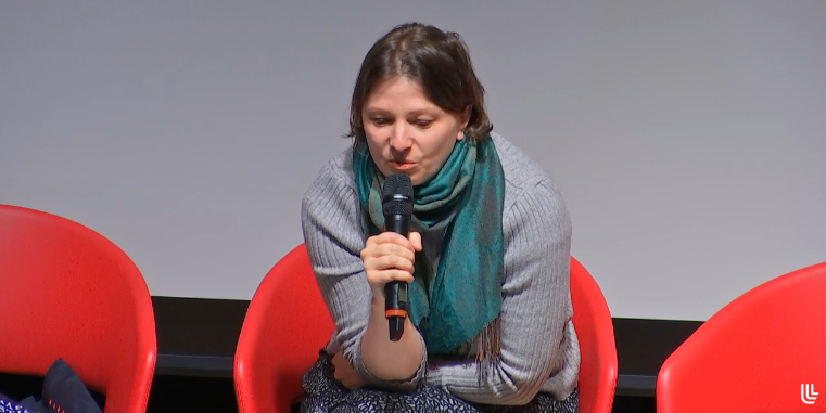 Respadon_Projet's tweet image. La 2e journée du colloque #webarchive se termine avec une session sur les enjeux épistémologiques et didactiques des sources web. Discutante : Emmanuelle Bermès, @figoblog , @Ecoledeschartes
Participants : Sophie Gebeil, @TELEMMe et @GregMiura, @BUBMontaigne 
#ResPaDon @COLLEX_IR