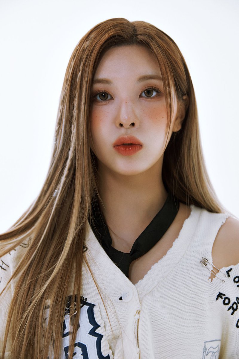 BaeJinsolBrasil's tweet photo. #BAESPACE 04.04.23 | Behind Photo 2 da Bae na era expérgo
#NMIXX @NMIXX_official #배이 #BAE #배이진솔 #BaeJinsol #BaeJinsolBrasil #LoveMeLikeThis https://t.co/31YkC4fMId