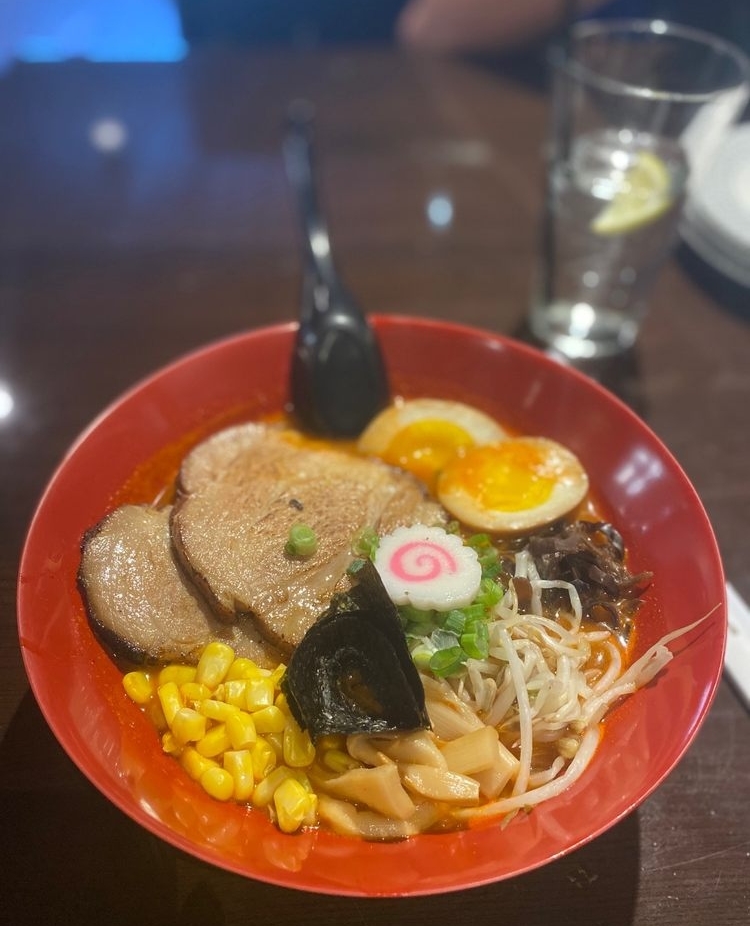 If slurping is wrong, we don’t want to be right! #RamenNoodleDay has us craving a belly-warming bowl at @mashumencharlottesville 🍜Grab your chopsticks and head over to the link in our bio to bookmark this biz today.
📍: @mashumencharlottesville