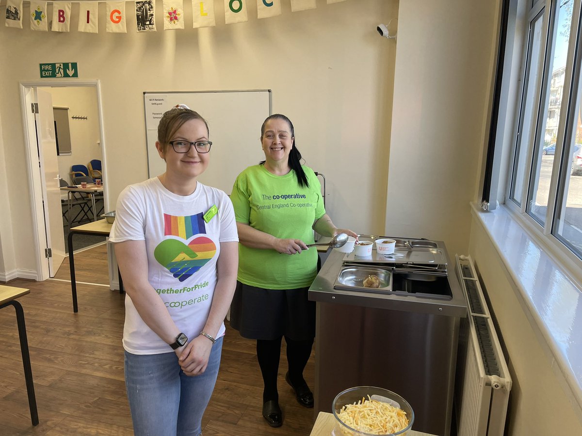 StMatthews Big Local (@stmatthewsbl) on Twitter photo A big thanks to our friends at <a href="/mycoopfood/">Central Co-op Food</a> and <a href="/mycooplife/">Central Co-op Funeral</a> for helping us today. 25 children’s lunches provided. Yummy jacket potatoes with a choice of 4 fillings. Beans and cheese were the most popular. A big thanks to our friends at <a href="/mycoopfood/">Central Co-op Food</a> and <a href="/mycooplife/">Central Co-op Funeral</a> for helping us today. 25 children’s lunches provided. Yummy jacket potatoes with a choice of 4 fillings. Beans and cheese were the most popular.