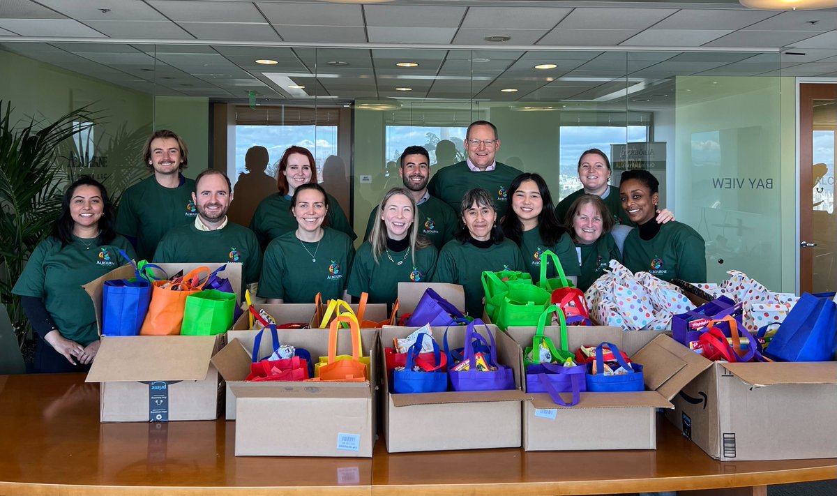 Thank you to the team at Albourne for sponsoring and creating these special Movie Theater and Museum Day Activity Kits for the families at our Shelter and Transitional Housing programs, and just in time for Mother's Day 🧡