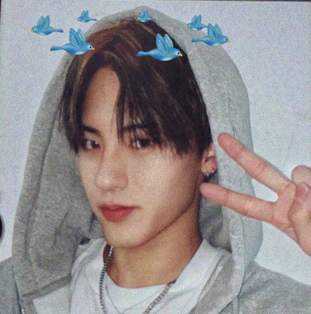 ericsoyhn's tweet photo. There is something about you, I can't resist. 

#TBSD  #TheBSelcaDay #DeobiSelcaDay #더비셀카데이  #TheBShot◡̈  #THEBOYZ #ERIC #에릭 @WE_THE_BOYZ https://t.co/LxQuos3aMC