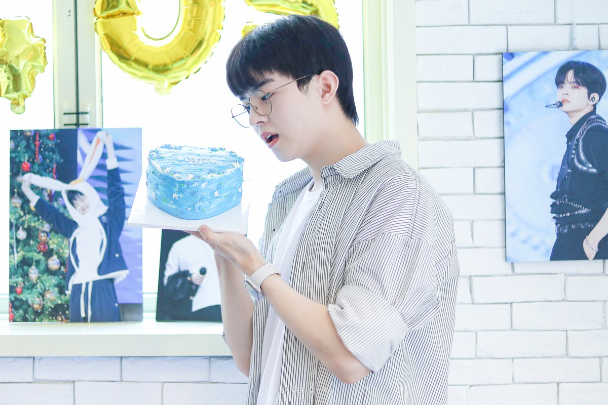 내 행복 수빈아 생일 축하해☘️🤍

#수빈이와_함께하는_행복한_봄날
#HAPPY_SUBIN_DAY

#빅톤 #VICTON
#정수빈 #JUNGSUBIN
#수빈 #SUBIN