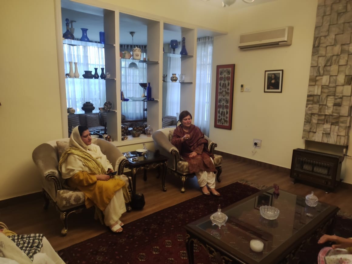 WafPeshawar's tweet photo. A Delegation of Women Action Forum (WAF) Peshawar has started a campaign to mobilise Civil Society &amp; Political Parties in KP for All Parties Conference.
WAF delegation began the journey from @BushraGohar, to muster support for initiatives taken by Civil society, Lawyers,1/5 https://t.co/KbdOnbyRHJ