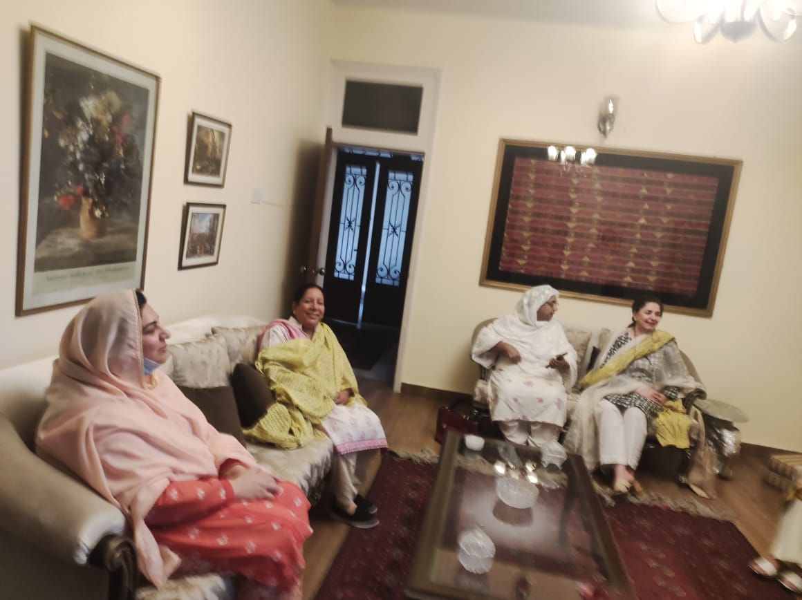 WafPeshawar's tweet photo. A Delegation of Women Action Forum (WAF) Peshawar has started a campaign to mobilise Civil Society &amp; Political Parties in KP for All Parties Conference.
WAF delegation began the journey from @BushraGohar, to muster support for initiatives taken by Civil society, Lawyers,1/5 https://t.co/KbdOnbyRHJ