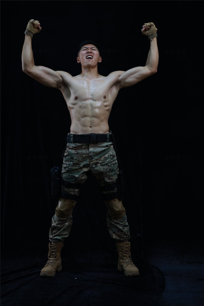 蒙面莮神 tweet media