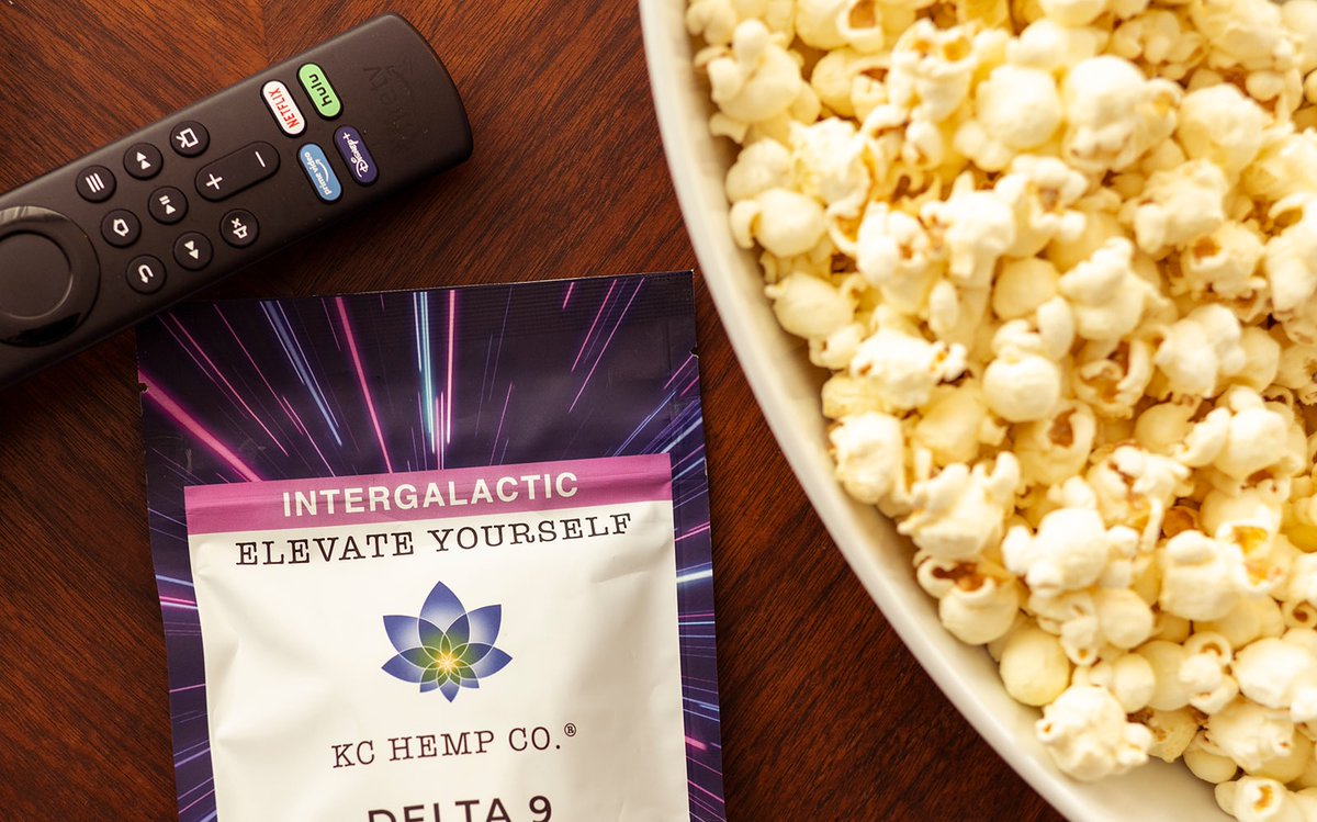 Take netflix and chill to a whole different level! Drop your FAVORITE movie right now- we need some to add to the queue!!

#netflixandchill #movienight #movienighttreats #healthyoptions #favoritemovie #themovies #gummies #treats