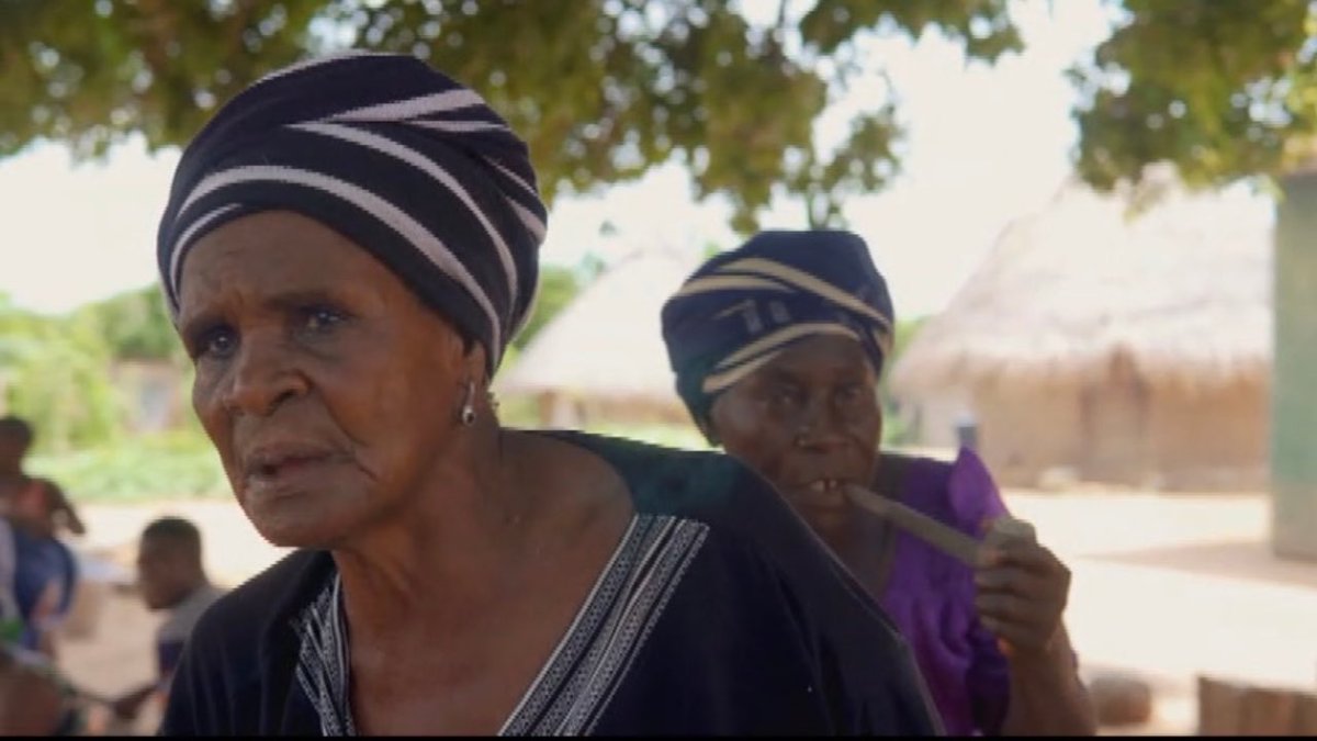 DorisTarlumun's tweet photo. The Nigerian Tribe that Offers Their Wives to Visitors for Sexual Pleasu... https://t.co/HIvZW7EDy3 via @YouTube https://t.co/0O11AwA6I8
