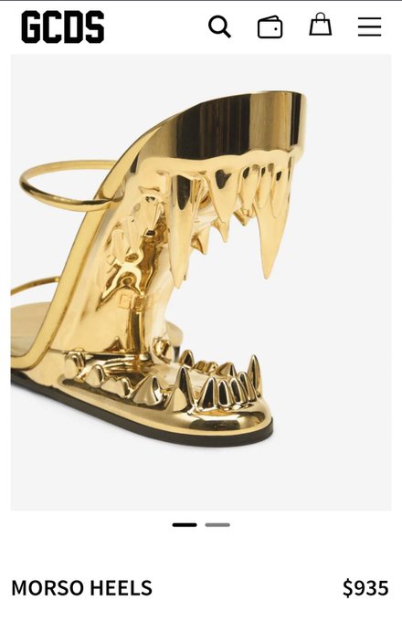 These shoes are giving me so many feelings and I'm fairly certain if I don't have them, I may expire<a href="/tag/iwchalloween"class="tags"><span>#iwchalloween</span></a>