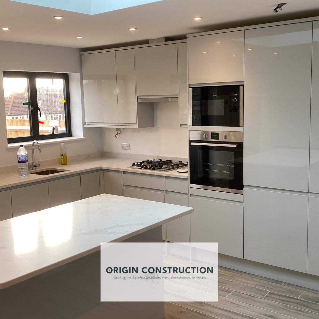 thebestofepsom's tweet photo. Time to #TransformYourHome? @OriginBuilders will help upgrade your existing home and give it a well deserved refresh! #ProfessionalBuilders #BuildingCompany #SurreyBuilders #Surrey #HomeExtension #LoftConversion https://t.co/sUiGrP94zY https://t.co/cQiWrEnneS