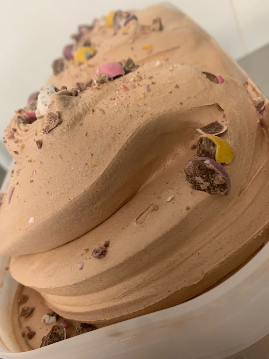 BLYTONIC's tweet photo. Make sure you come and visit us this Easter...

We have our Limited Edition...
MINI EGG ICE CREAM

Along with our Easter Egg Hunt competition everyday!
Tickets available at https://t.co/DYL6edRKYw or in any of our stores! https://t.co/bmHVf7uRv4