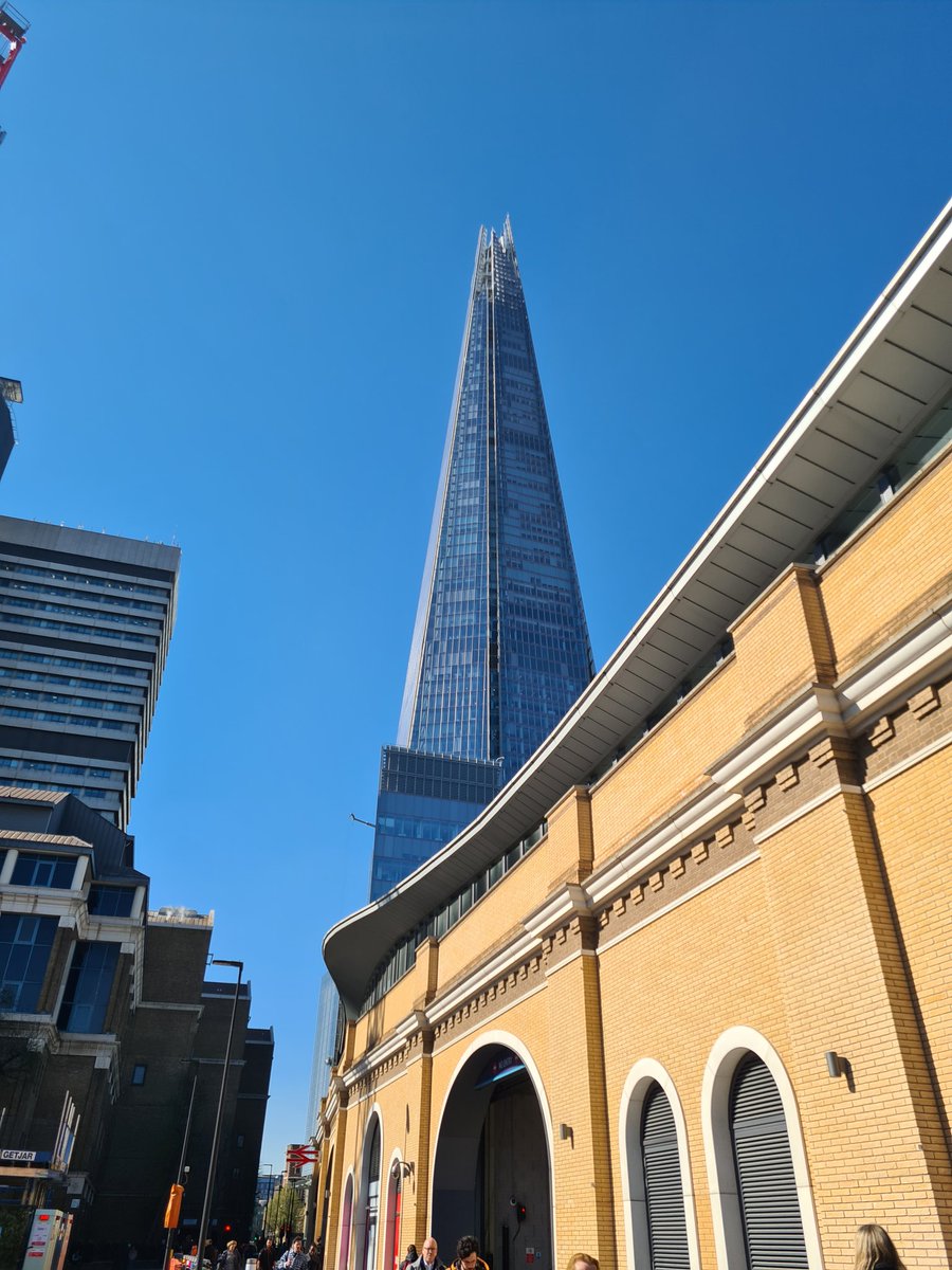 Dr Rebecca Ball (@drrebeccaball) on Twitter photo Enjoying a sunny visit to London to record another video for <a href="/kapowprimary/">Kapow Primary</a>. I thoroughly enjoyed recording two other videos on evacuation in the Second World War and History in Action for them and today we are discussing the topic of 'historical significance'! Enjoying a sunny visit to London to record another video for <a href="/kapowprimary/">Kapow Primary</a>. I thoroughly enjoyed recording two other videos on evacuation in the Second World War and History in Action for them and today we are discussing the topic of 'historical significance'!