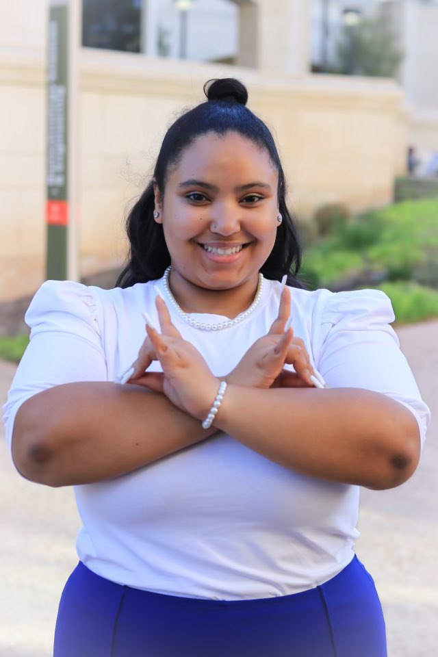 UTSA_Zetas's tweet image. Presenting the “4 Emerging DoveZ of ReZonance” of the Unforgettable Upsilon Upsilon Chapter !
Presenting “EnterpriZe” known as…