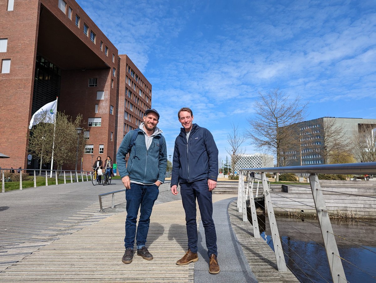 jjjvanderhooft's tweet photo. It was great to brainstorm with @func_metabo_lab Daniel Petras and @Robert_S_Jansen at @WUR #Wageningen about #microbiology, #native #massspectrometry, @GNPS_UCSD #molecular #networking, #MS2Query, and #FERMO! 😎 It felt like yesterday we met in @Pdorrestein1's group Daniel! https://t.co/zhr6FDR0yw