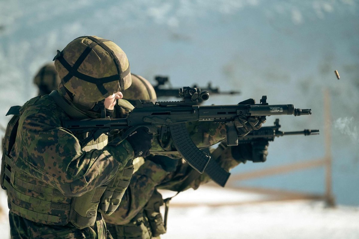 Finnish Army 'KaartJr' - Reservists with RK 62M2 rifles at a shooting range, during an exercise (March 2023)