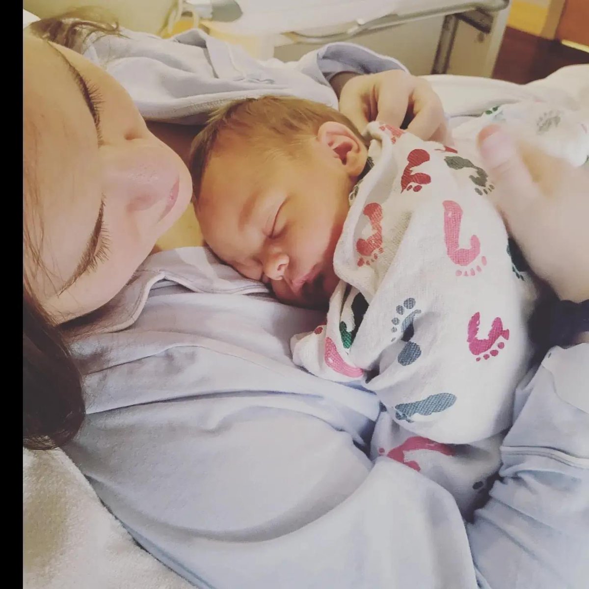 RossWestViewEMS's tweet photo. Congratulations to Ross West View EMSA Paramedics Glenn “Shrek” and Kayla Pritchard on the birth of there beautiful baby boy, Craig David. Mom, Pops and Craig are all doing well and expected home today. Welcome to the family Craig!!!! https://t.co/sw5lb1A2y3