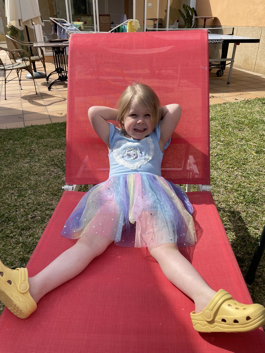 Rebecca Roberts-Gawen tweet media