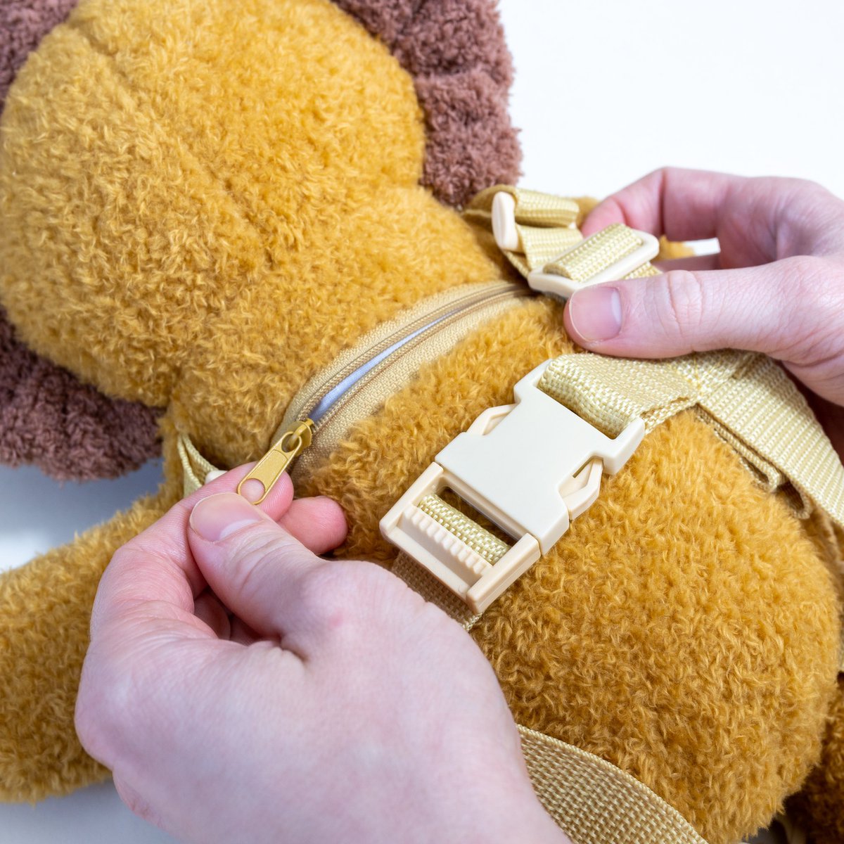 LilComforts's tweet photo. 🎉 N E W  L A U N C H 🎉

Introducing the Lion Adult Harness 🦁

Make sure you and your little one are ready to roar with this cute harness, designed specifically for adult-sized lion tamers. Keep your cub safe and secure while you take on the savannah! 

https://t.co/UjSkLLAsz3 https://t.co/Ehhhj6sodV
