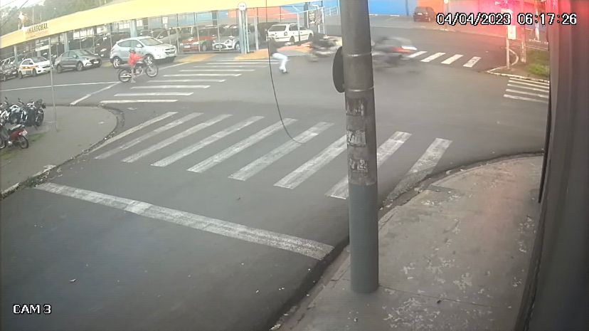 grupothathi's tweet photo. Três suspeitos são detidos após sequência de roubo de moto na zona Norte - https://t.co/vFE2N48P70
#RibeiraoPreto #GrupoThathi https://t.co/OganI9O6XD