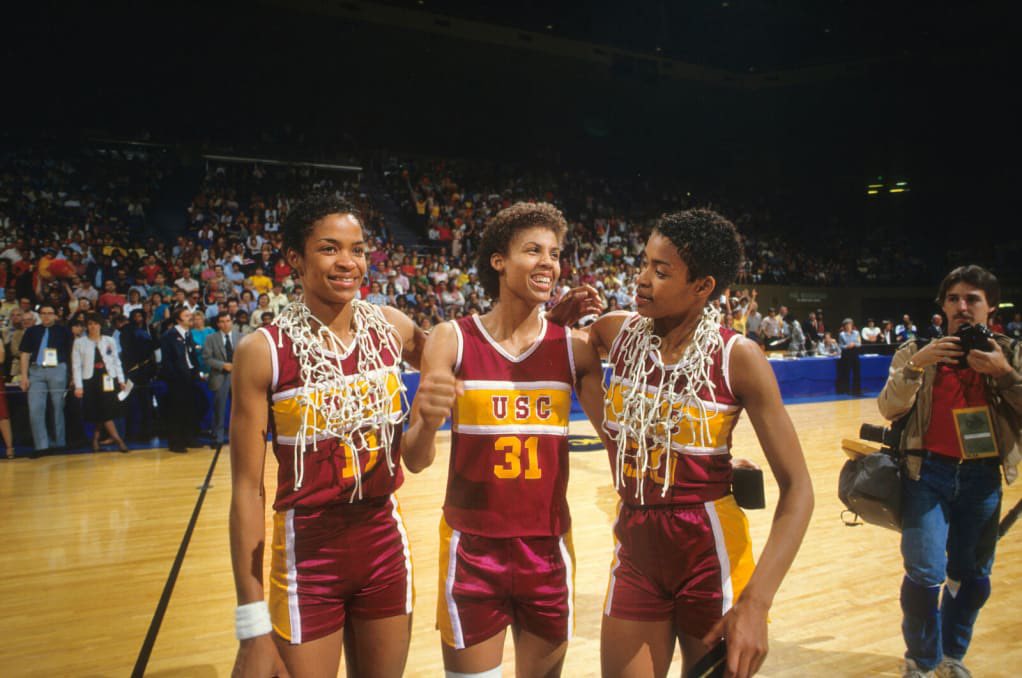 Been a fan of the game since watching this squad. ⏸️ If you are just now tuning in then you missed 40 years of 🔥. 
Your loss 🤷🏾‍♂️. Those of us in the gym know what it is. 
#HoopersHoop
#GetNCP
#TheWomensGame
#3DaughtersOfMyOwn
#Angel #Caitlin 
See you next season