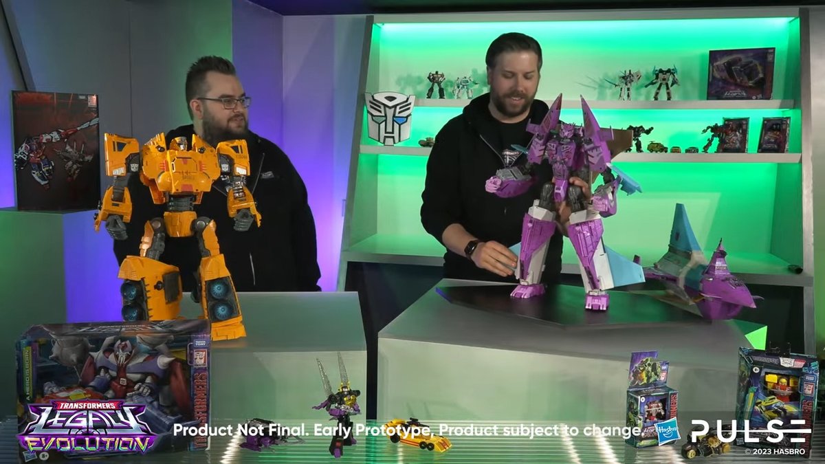 Transformer of the Day / 1 Swerve Aficionado on Twitter "RT TheLlamaGod But why a female