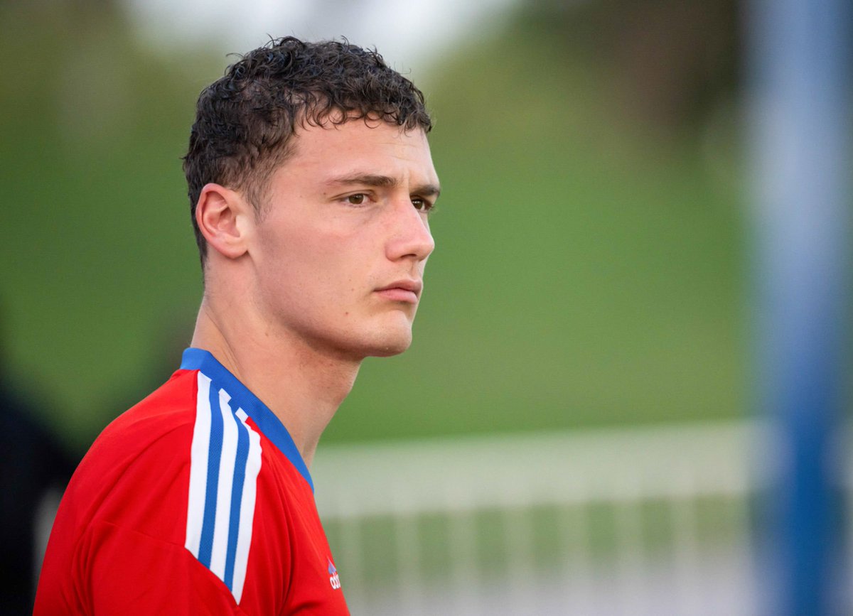 Instant Foot ⚽️ tweet media