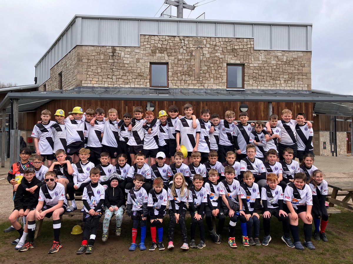 BurtonRFC's tweet photo. Last weekend 146 tourists with 65 mini players from U6s to U12s went on tour to @MountCookCentre 
Yet again everyone had a fantastic time, with lots of fun, games and rugby involved.
They even managed to raise £245 for @macmillancancer through tour fines, tombola and raffle. https://t.co/kxEDH4dYPg