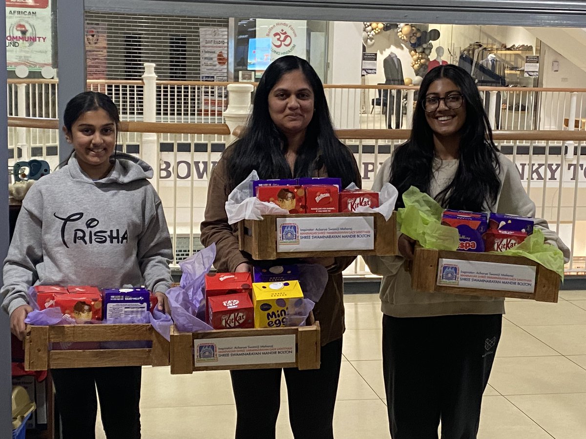 BarriersNW's tweet photo. Thank you so much to members from Maninagar Shree Swaminarayan Gadi Sansthan Bolton for lots of lovely Eater eggs at our HAF craft club #BoltonHAF2023 @SGadiBolton https://t.co/jyY9PftpsS