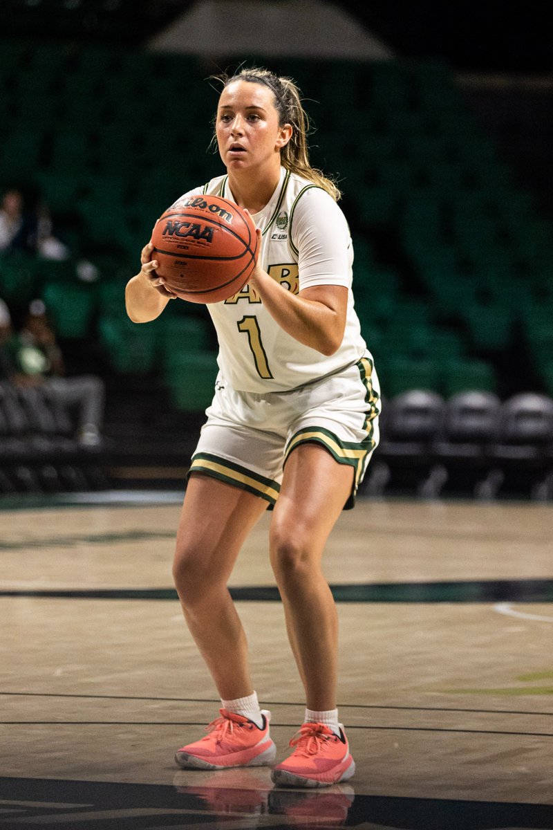 With the final whistle sounding Sunday evening, <a href="/margewhit23/">Margaret Whitley</a> finished first in <a href="/ConferenceUSA/">Conference USA</a> and fourth in the <a href="/NCAA/">NCAA</a> in free throw percentage at 91.5‼️

That's the 𝙨𝙚𝙘𝙤𝙣𝙙 best single-season percentage in the 28-year history of the league and a UAB program record.