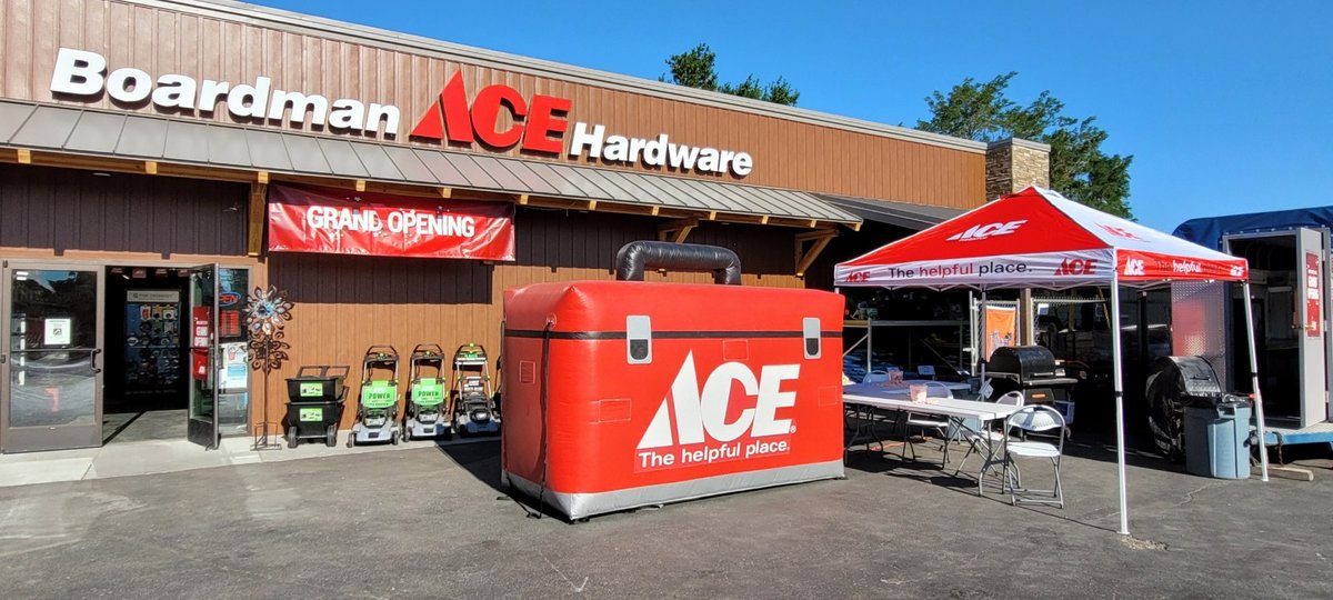 Boardman Ace Hardware has two job positions open.
COME JOIN OUR TEAM!
Fulltime Customer Service
Fulltime Key holder
Weekday, Weekend & holiday availability.
Bilingual a plus.
If you are interested drop on by & pick up an application.
facebook.com/boardmanoregon…
#wearehiringnow