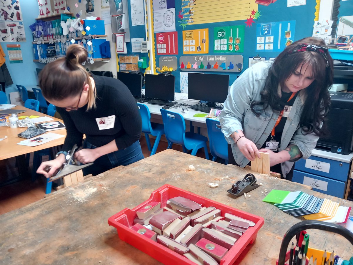 CCCU Art & Design Teacher Training tweet media