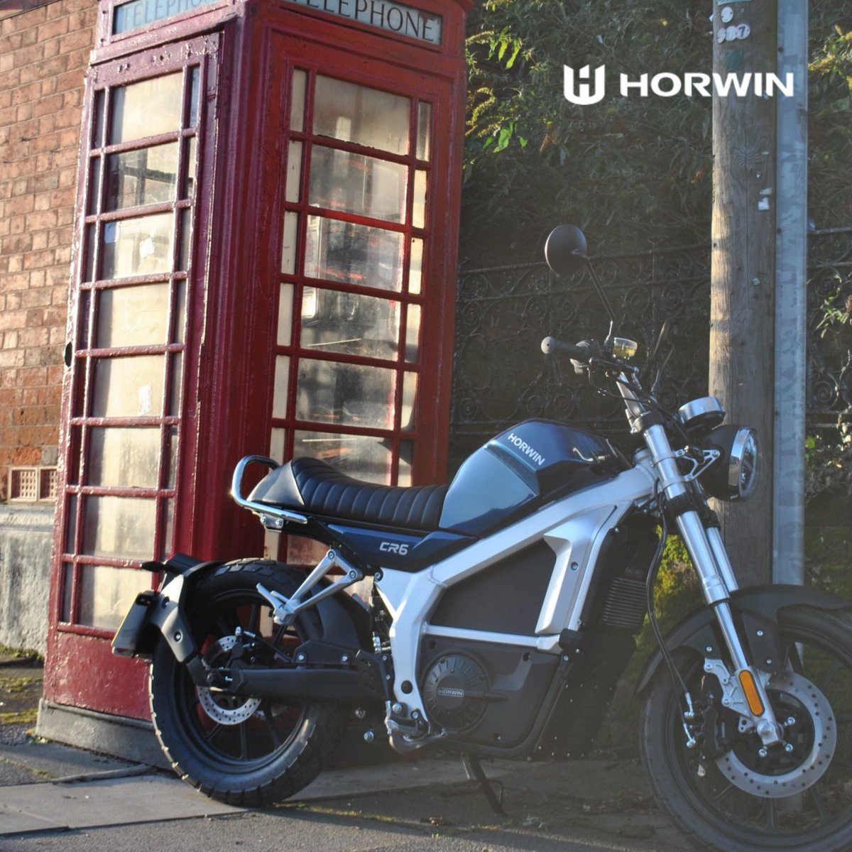 #Ride in style! 

Our award winning range of electric #scooters are designed with performance in mind. 

The CR6 offers a classic retro design and is packed with the latest tech.  
✅ 60mph 
✅ 100 miles range 
✅ 4 hours to fully charge, costs £1.20   

horwin.co.uk