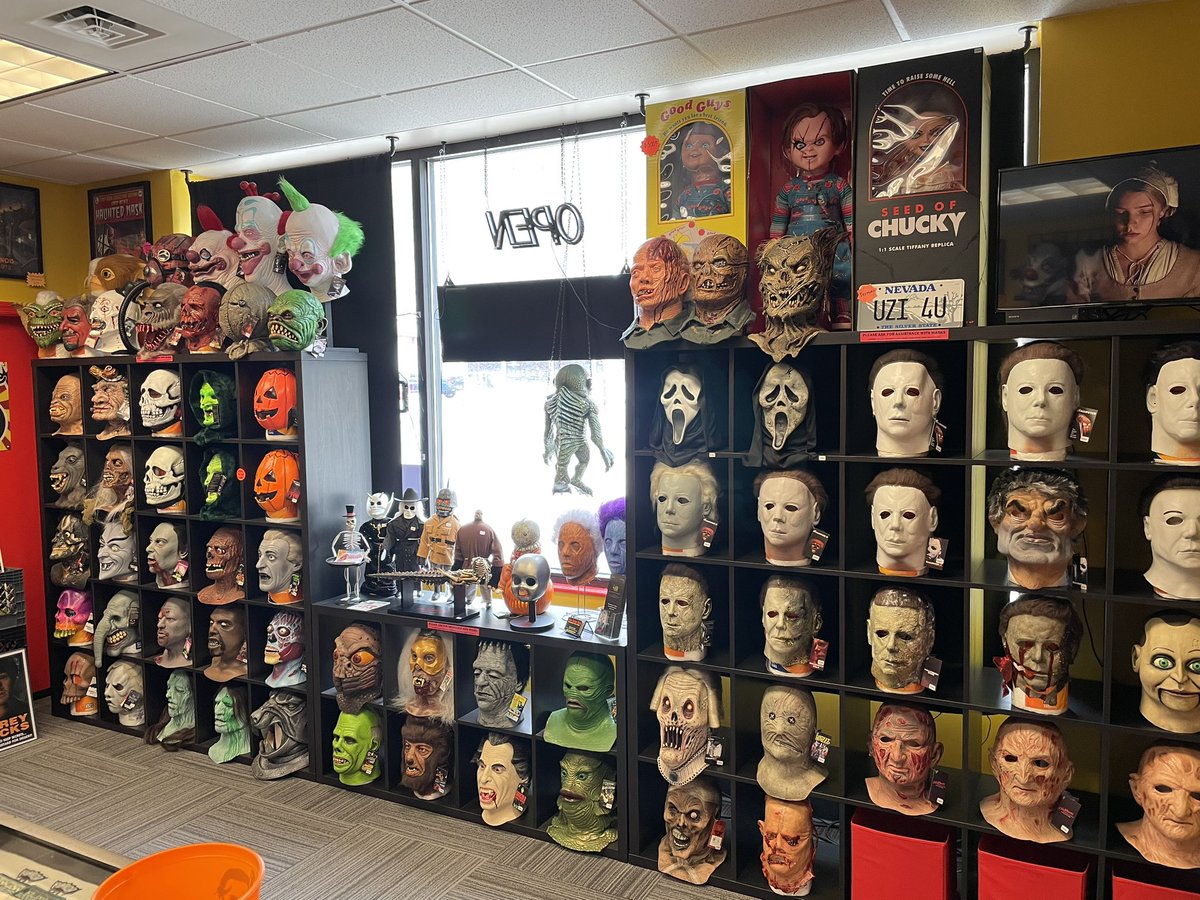 Time Bomb Toys tweet media