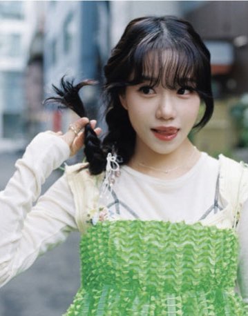 hourly jo yuri (@hourlyuri) on Twitter photo 