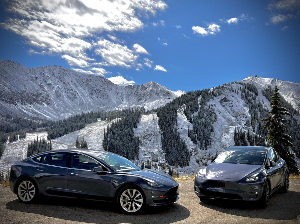 RedneckGuruCO's tweet photo. Here’s a submission of my sons and mine Teslas… #teslaearthdaycontest2023 https://t.co/t4BRUjPJmh