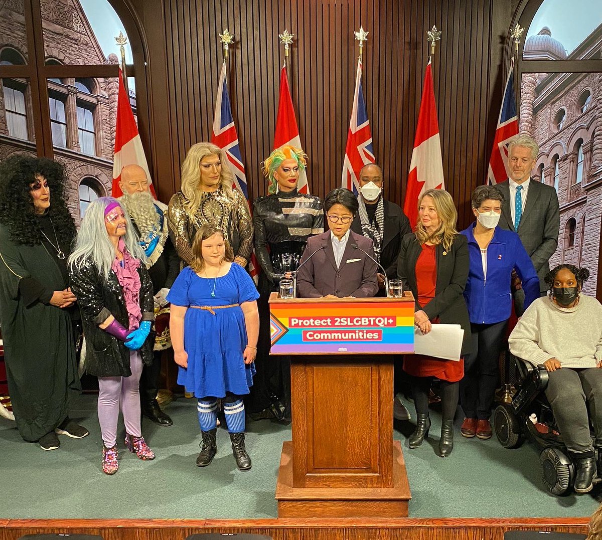MPP <a href="/kristynwongtam/">Kristyn Wong-Tam 🇨🇦</a> will be tabling an important bill this afternoon to protect 2SLGBTQI+ communities and drag performers from rising hate crimes.

For months, we’ve been calling on the Ford Conservatives to take action - but they haven’t lifted a finger. Time for action. #onpoli