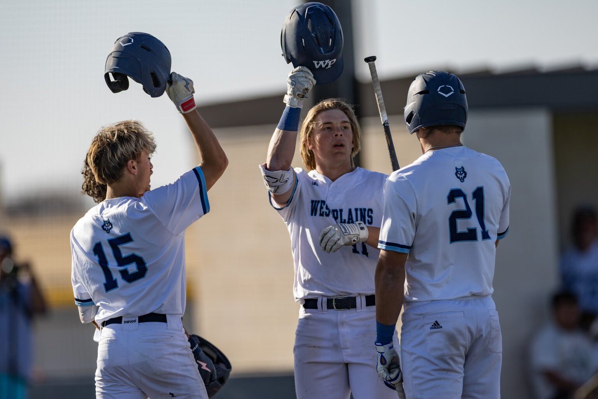 Monday’s district ⚾️ roundup: Randall finishes first half of district unbeaten, West Plains rolls and Bushland wins. Recap by <a href="/Lee_Passmore/">Lee Passmore</a>. 📸 <a href="/RoyWPhotography/">Roy Wheeler</a> #txhsbaseball presspasssports.com/district-baseb…