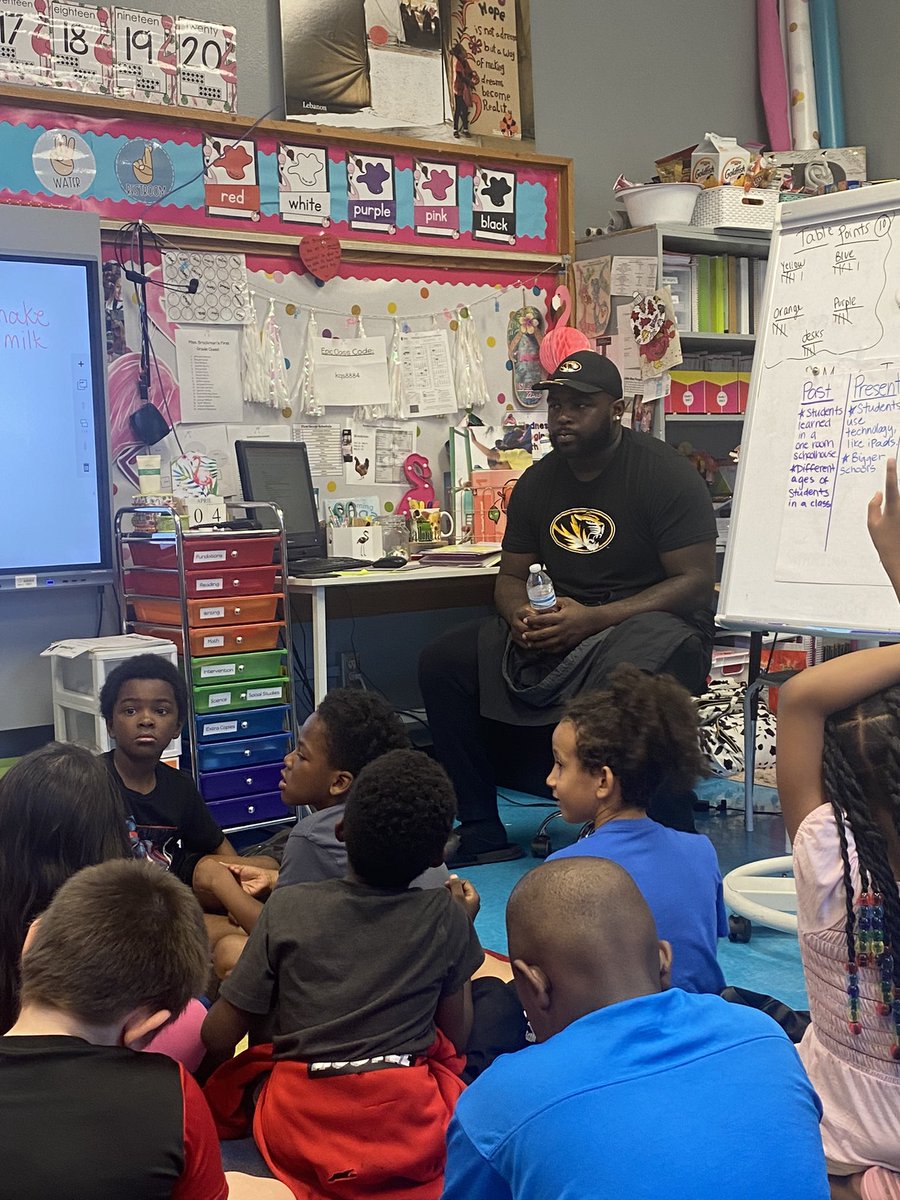 Mrs. Floyd's Class tweet media